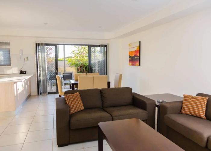 Gladstone Heights Executive Apartments