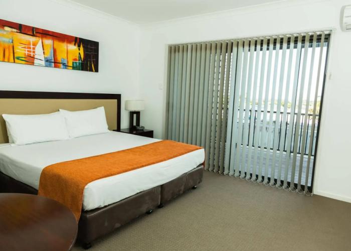 Gladstone Heights Executive Apartments