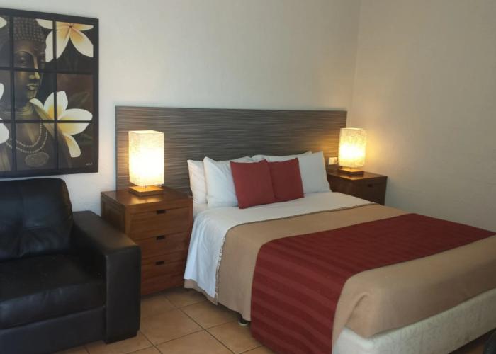 Mid City Motor Inn