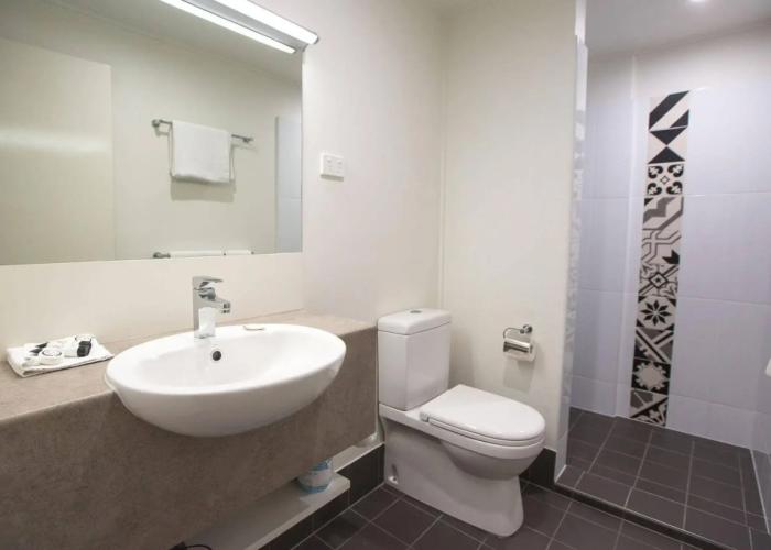 Gladstone Reef Hotel Motel