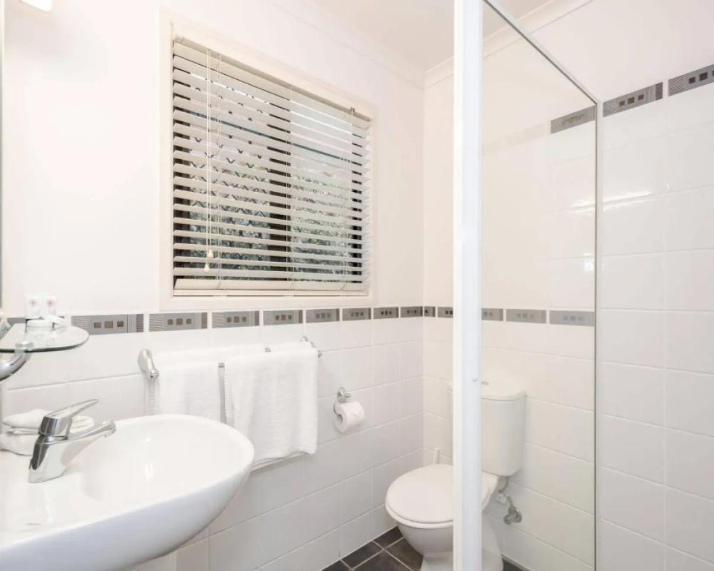 фото Central Studio Accommodation