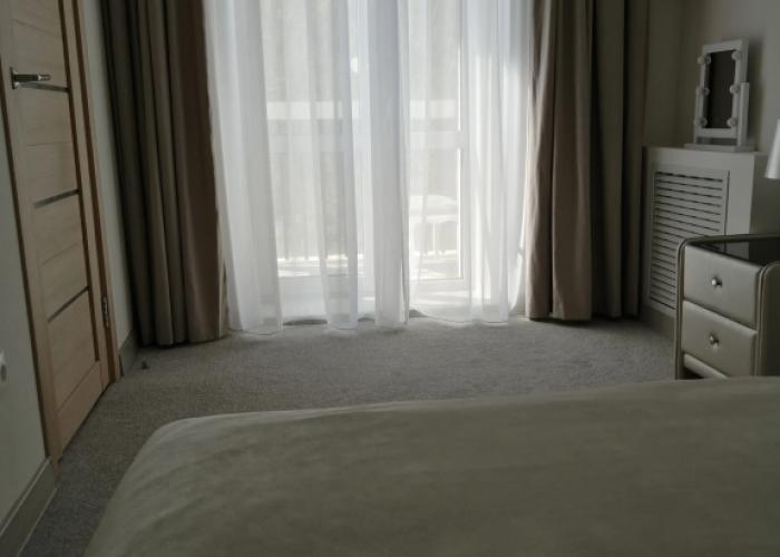 Lenina 12 Apartments