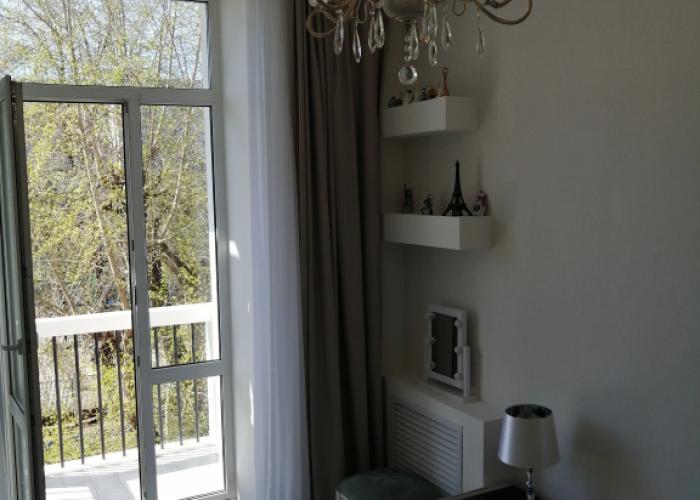 Lenina 12 Apartments
