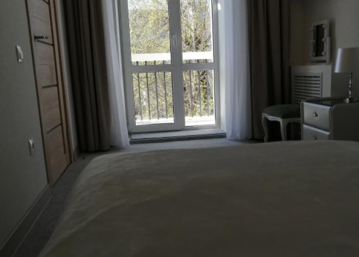 Lenina 12 Apartments