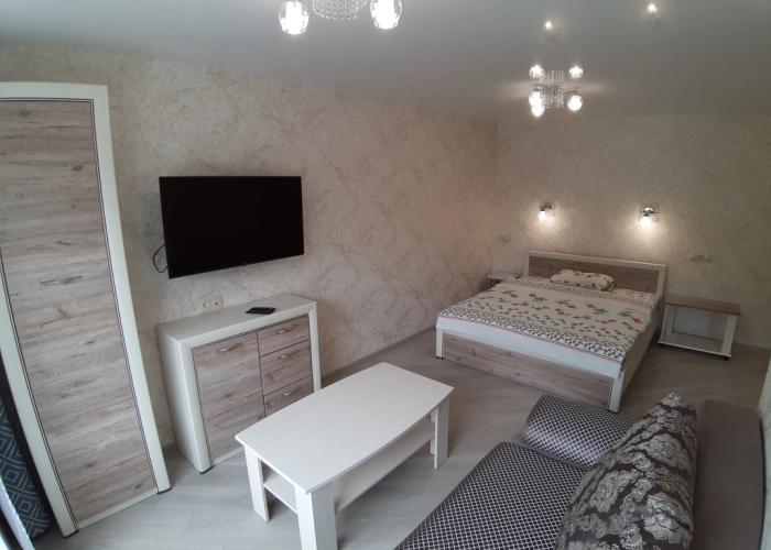 Kvartira Na Ploshadi Pobedy Apartments