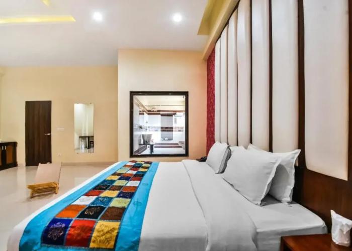 Hotel Amrit Manthan