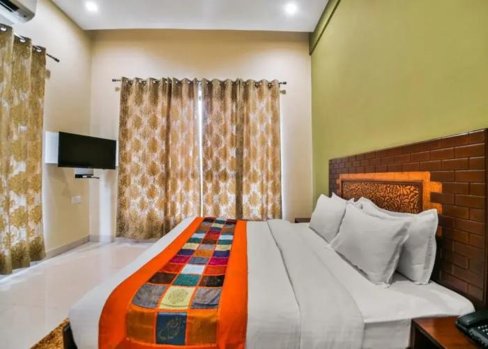Hotel Amrit Manthan
