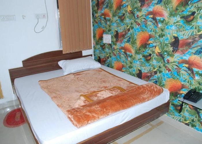 Hotel Aashiyana & Restaurant