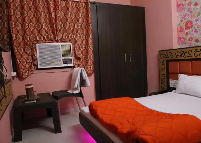 Hotel Shri Karani Vilas