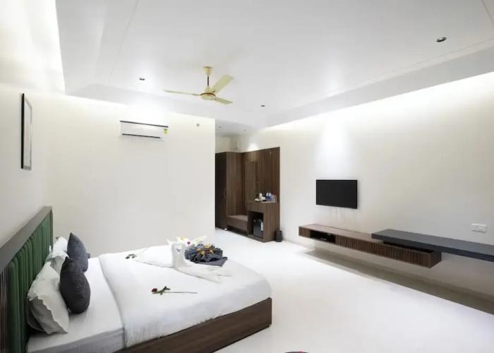 Shree Anandam Resort