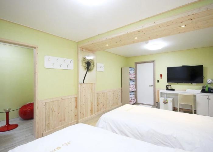 Haenam World Pension