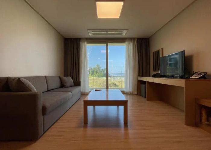 LUMIA Hotel & Resort