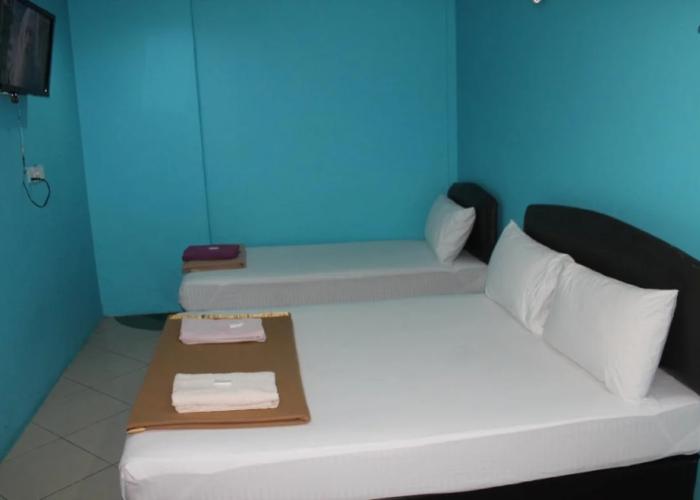New Wave Hotel Nilai 1