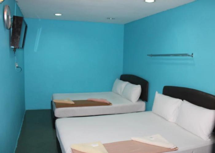 New Wave Hotel Nilai 1