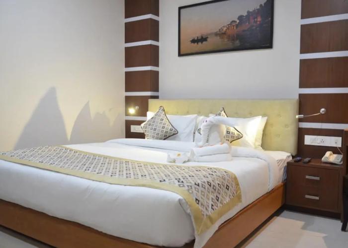 Ramada By Wyndham Varanasi Katesar
