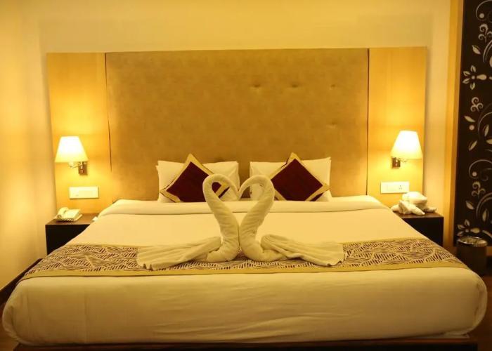 Ramada By Wyndham Varanasi Katesar