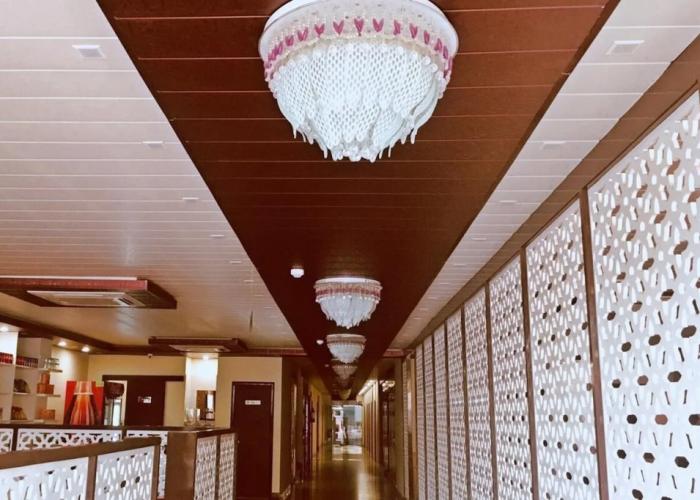Spring Sky Mughalsarai by ShriGo Hotels