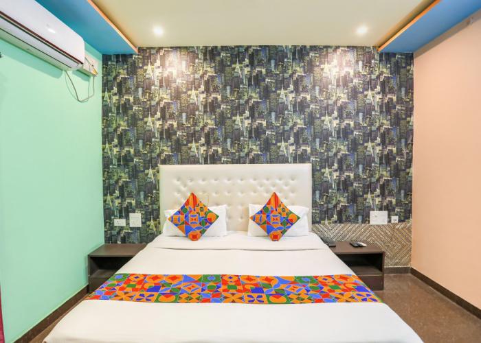 Fabhotel Kriti Green