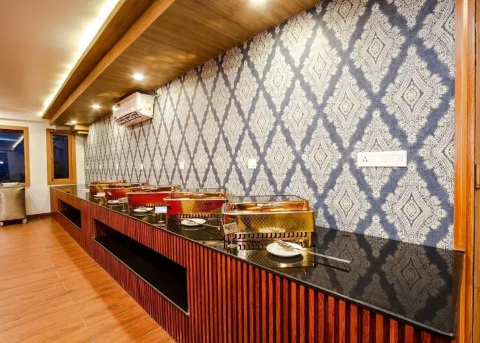 Anand Vardhan Resorts