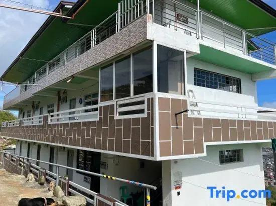 Wanay's Rocky Mountain Homestay