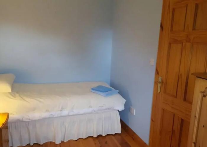 Large 5-bed Country House, Aughagower, Westport,