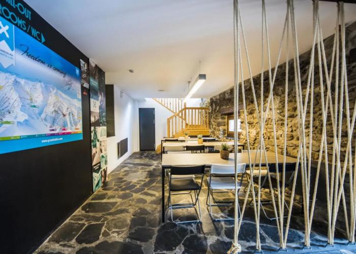 Mountain Hostel Tarter