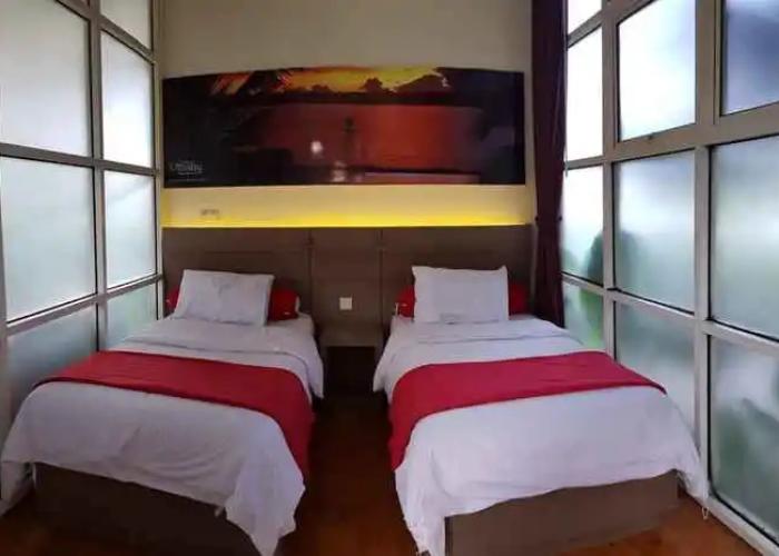Bukit Cikahuripan Resort
