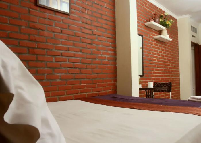 Bantal Guling Villa Bandung