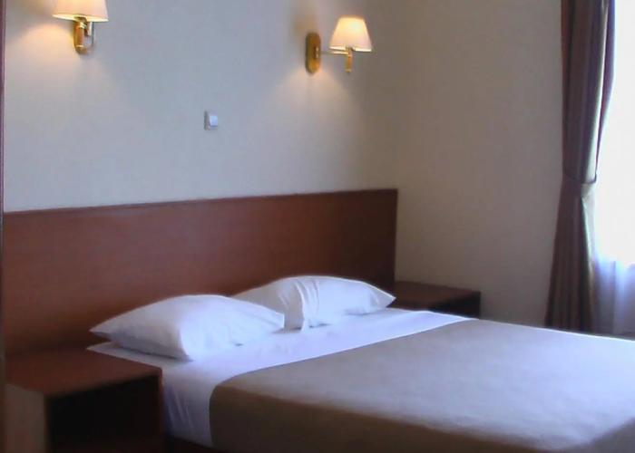 Puri Bernadi Guest House