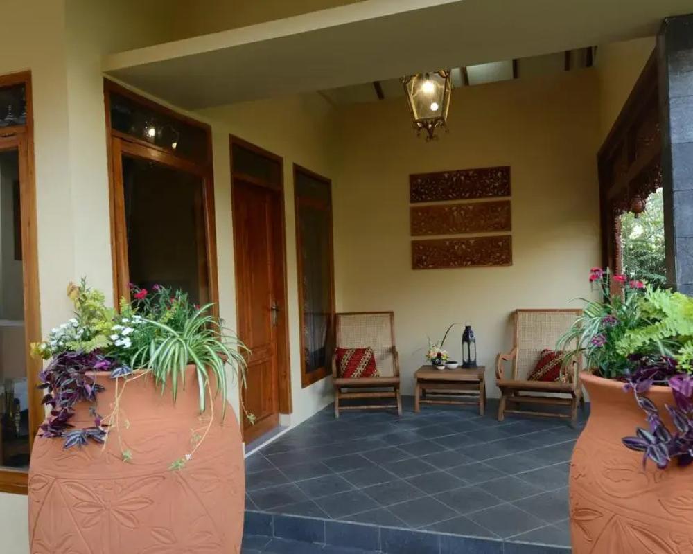 Mulberry Hill by The Lodge