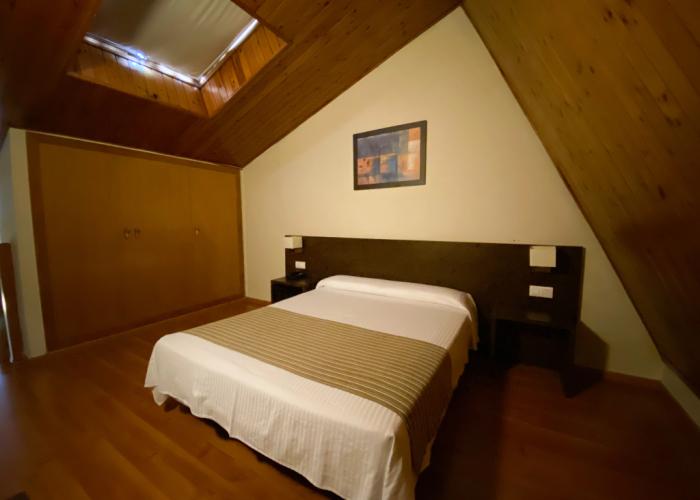 Somriu Hotel Vall Ski