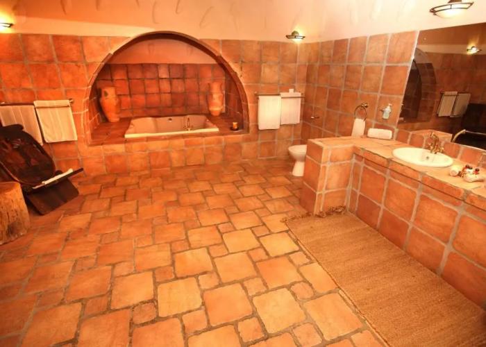 Mount Etjo Safari Lodge