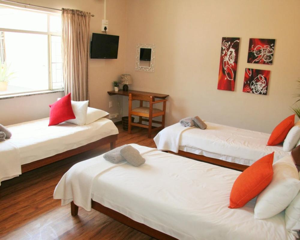 фото Omaruru Guesthouse