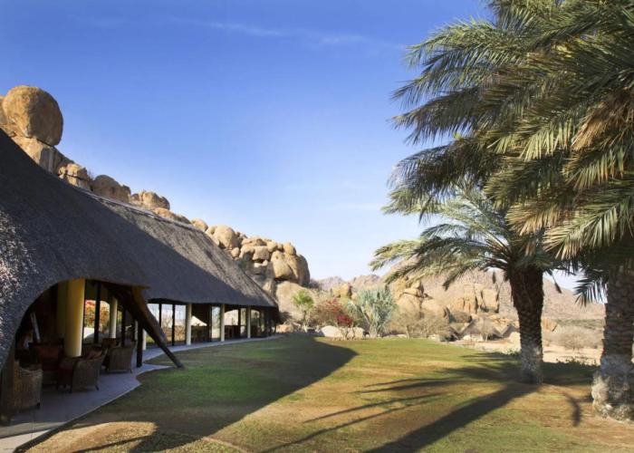 Ai Aiba - The Rockpainting Lodge