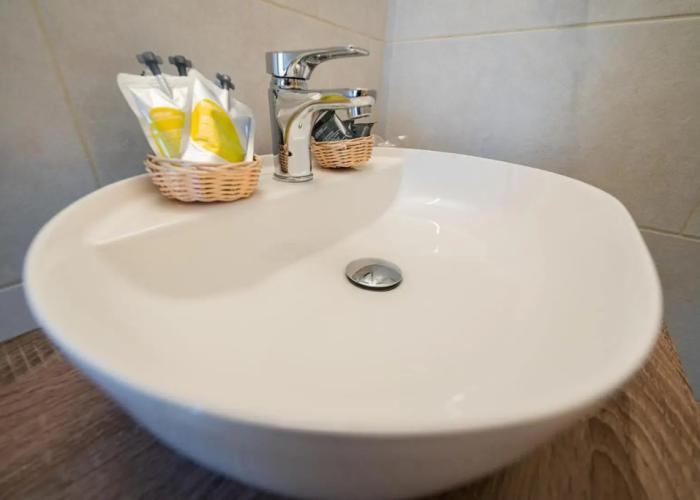 Hotel Cairoli