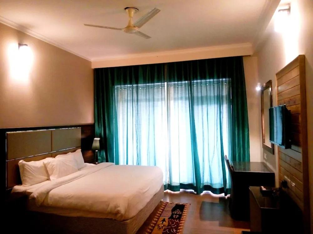 фото Riverarch Greenfields Resorts