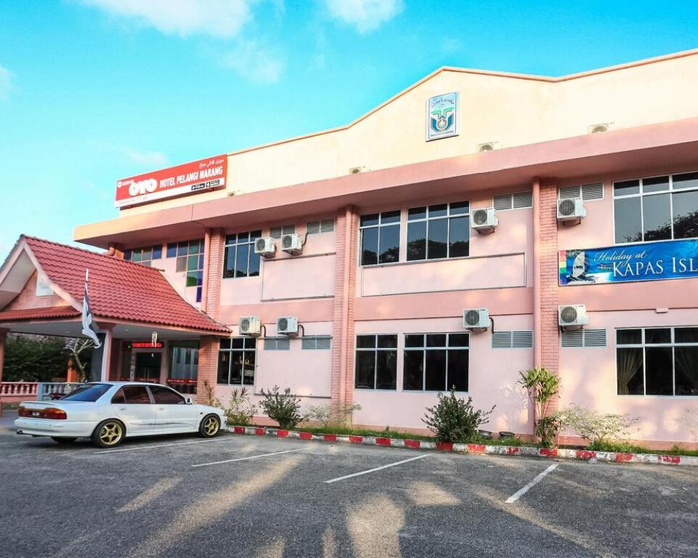 Super OYO 89640 Hotel Pelangi Marang