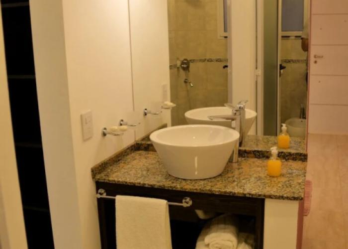 Arroyo Suite House
