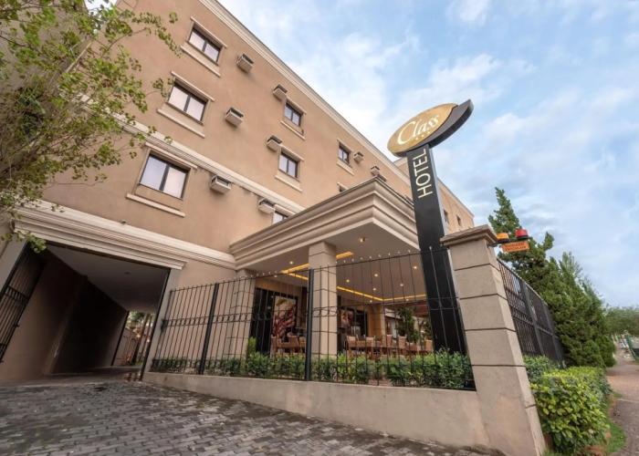 Class Hotel Passos