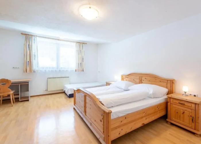 Nice Apartment in Fugen Near Ski-lift