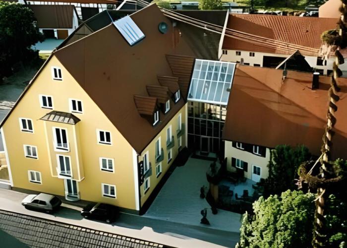 Neumaiers Hirsch Gasthof & Landhotel
