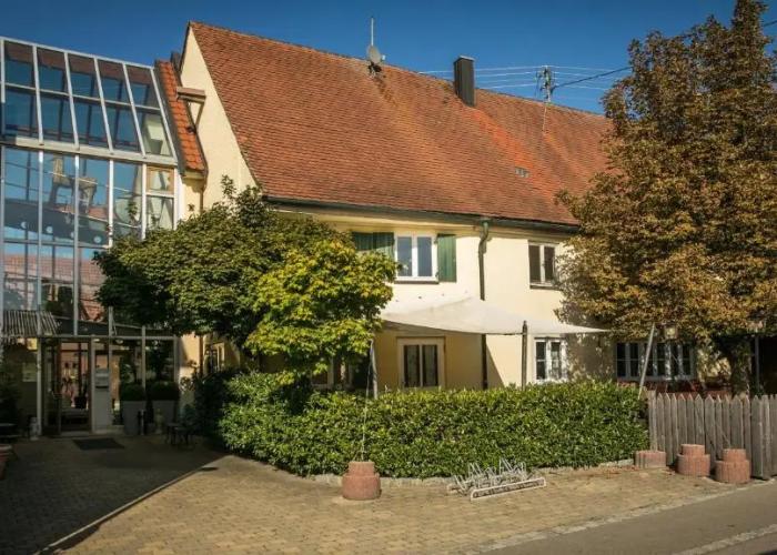 Neumaiers Hirsch Gasthof & Landhotel