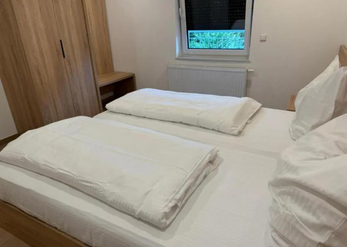 B&S Hotel
