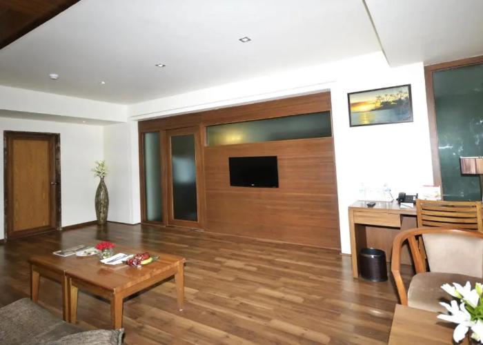 Boulevard9 Luxury Resort & Spa