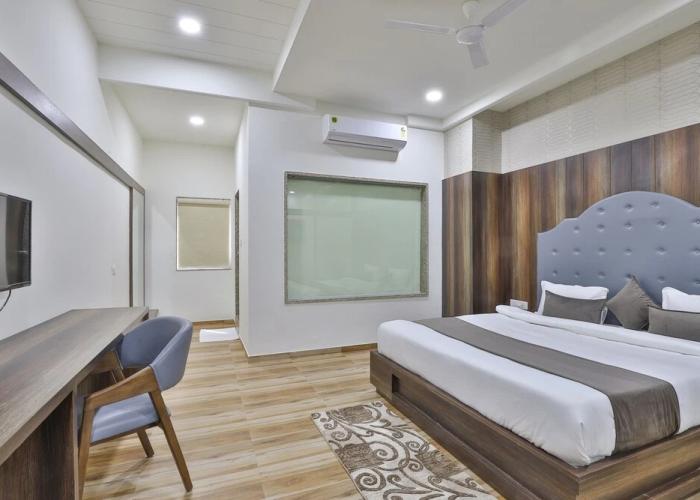 Hotel SR Regency