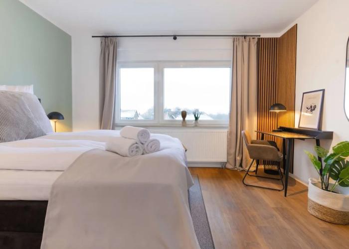 Spacious 3-rooms apartment in the center