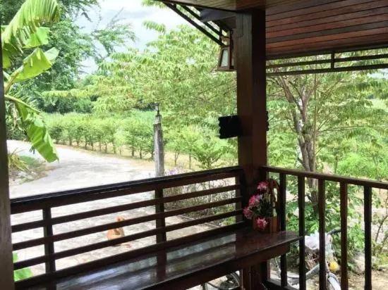 Baan Bangwua Resort