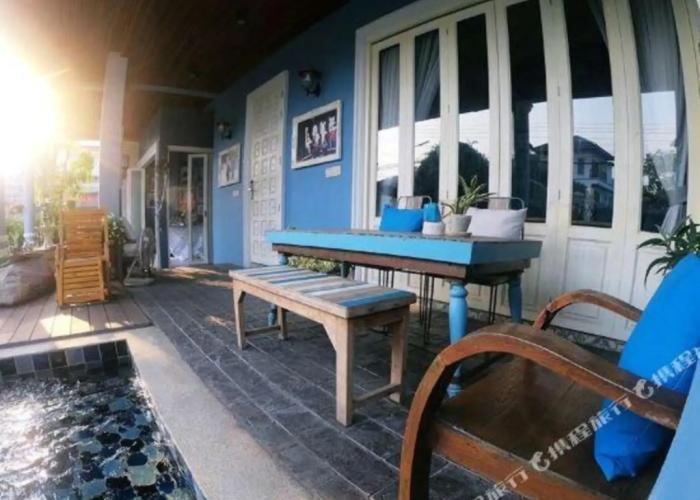 I-Destiny Gallery Resort
