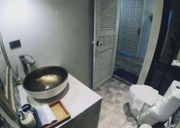 I-Destiny Gallery Resort