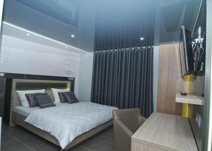 Hotel Nanis